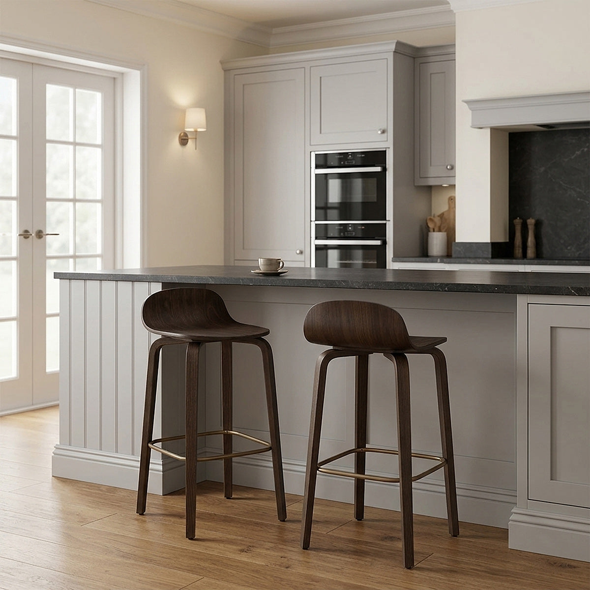 Sgabello legno scuro - Curve Legno