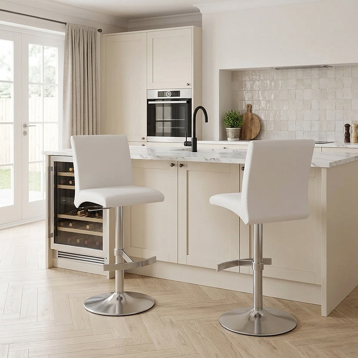 Sgabello Ecopelle Cromo Satinato - Deluxe High Back Bianco