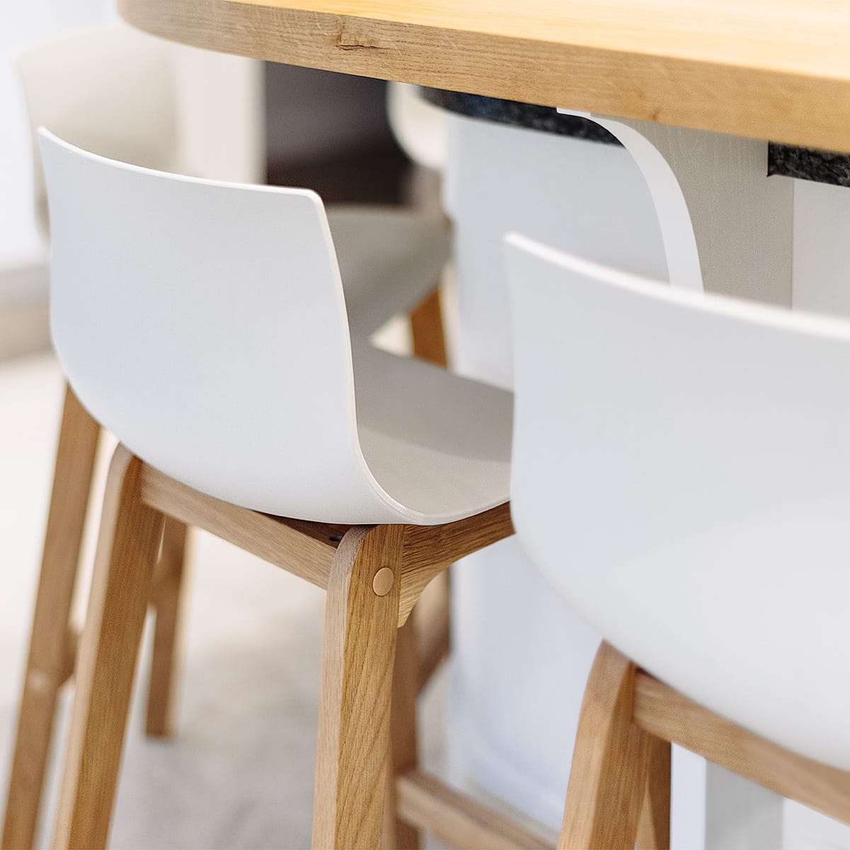 Sgabello Resina Legno - Drift ABS Bianco
