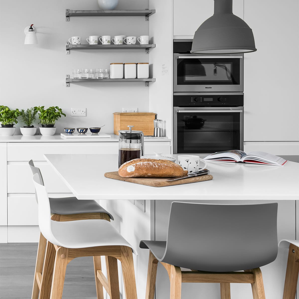 Sgabello Resina Legno - Drift Alto Grigio