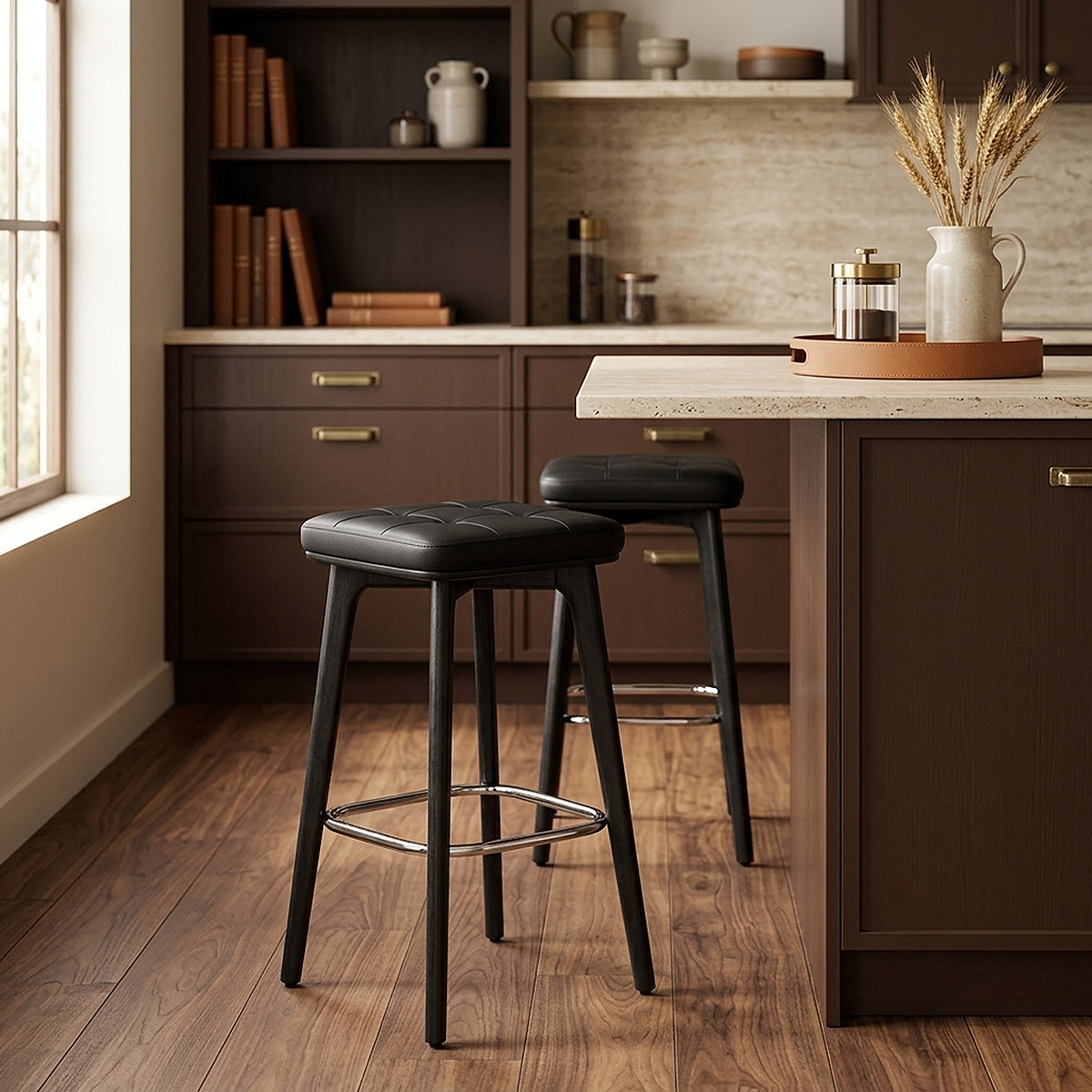 Sgabello Ecopelle Legno Nero - Malmo Nero