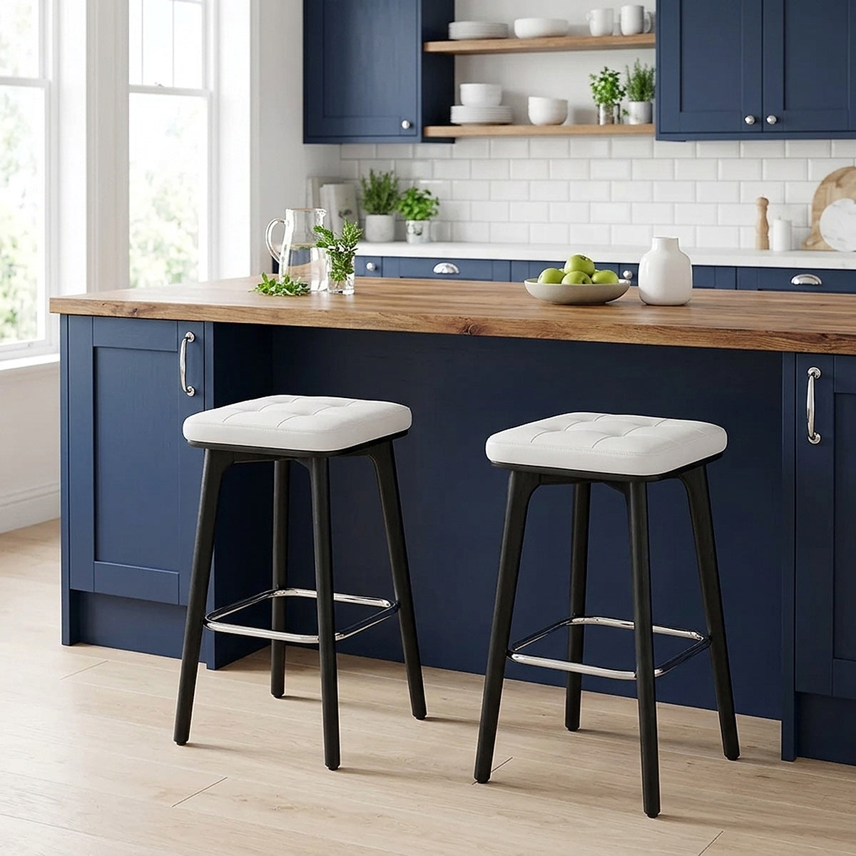Sgabello Ecopelle Legno Nero - Malmo Bianco