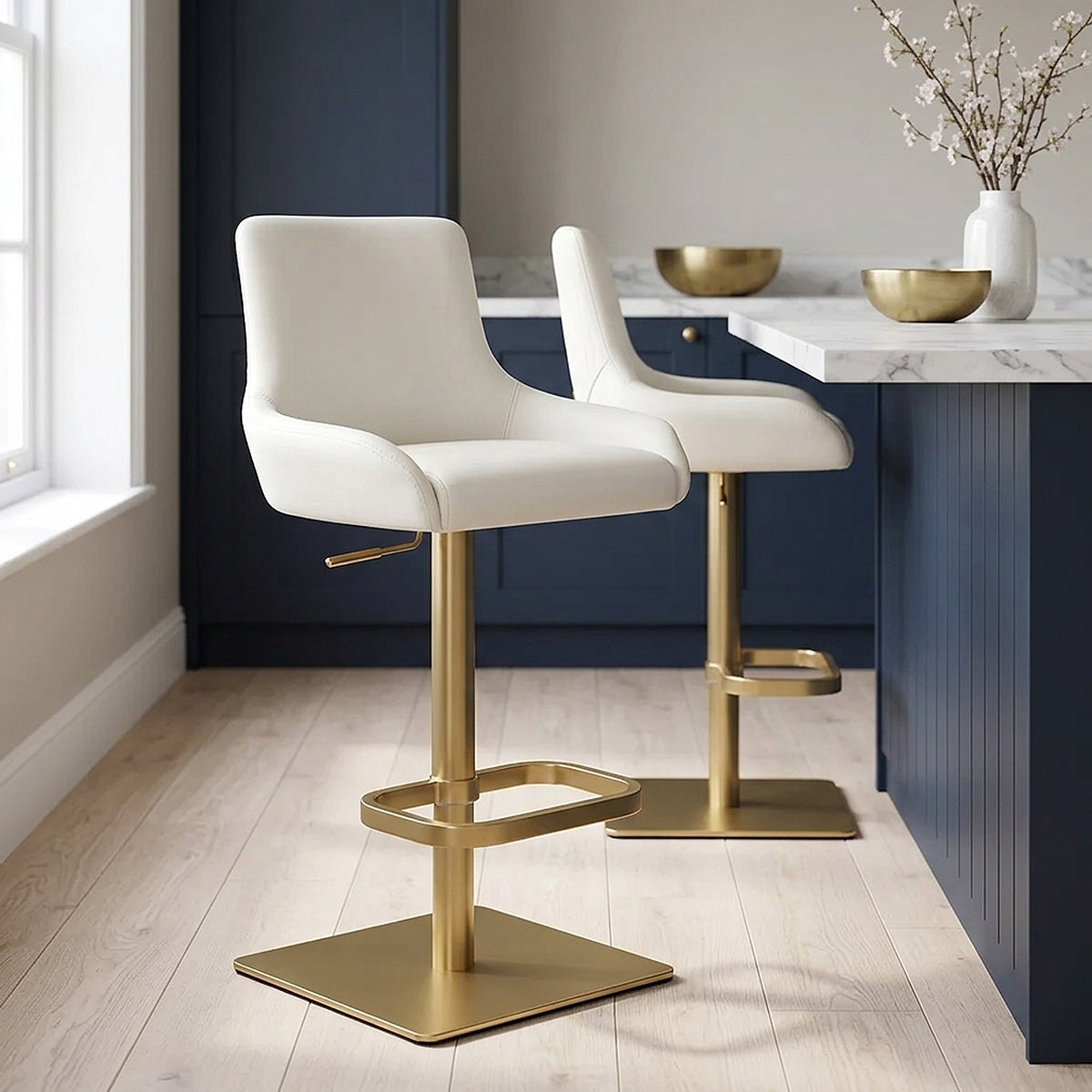 Sgabello Oro Spazzolato - Olivia Crema