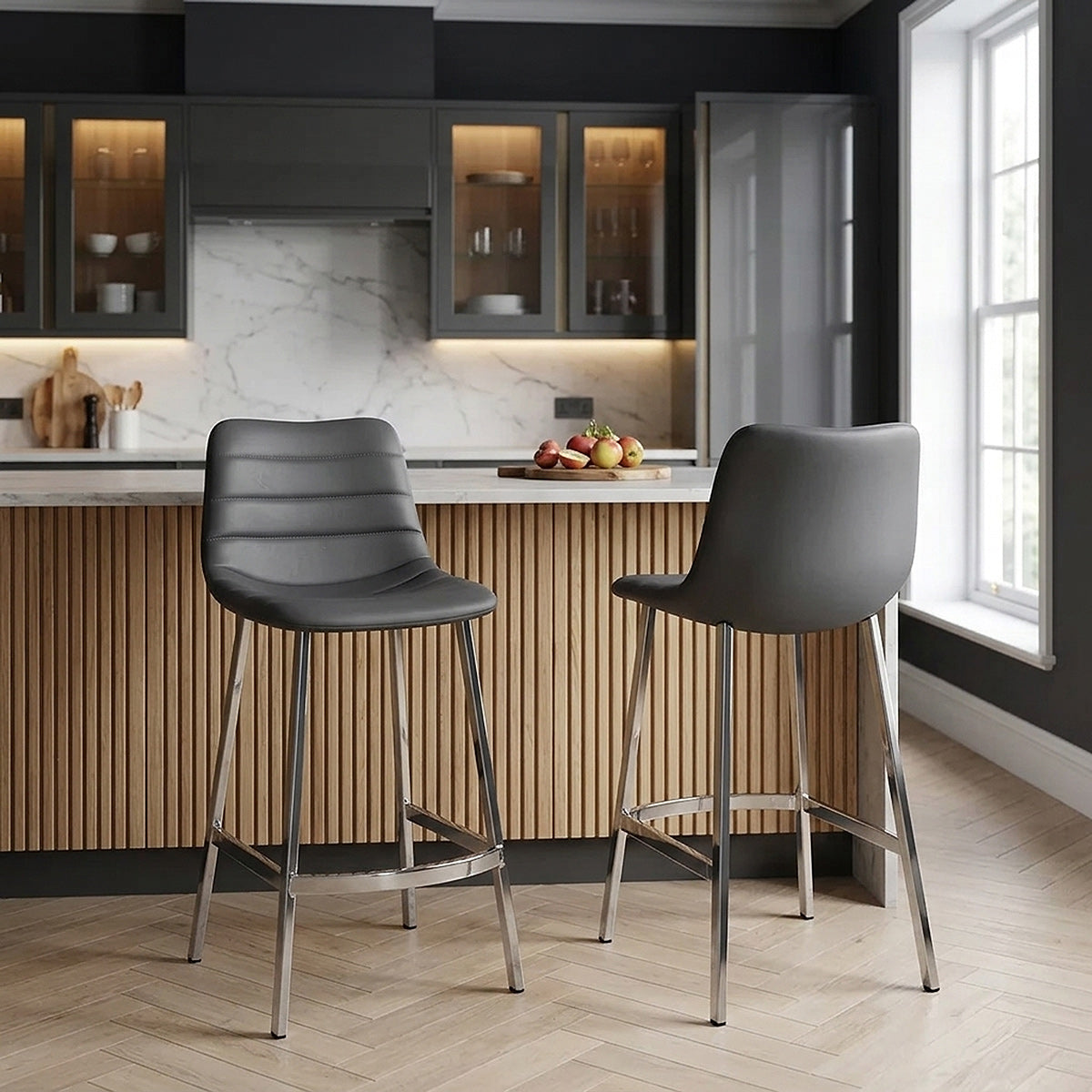 Sgabello Ecopelle Cromato - Scala Grigio