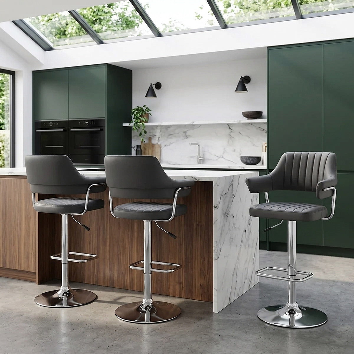 Sgabello Ecopelle Cromato - Skyline Nero